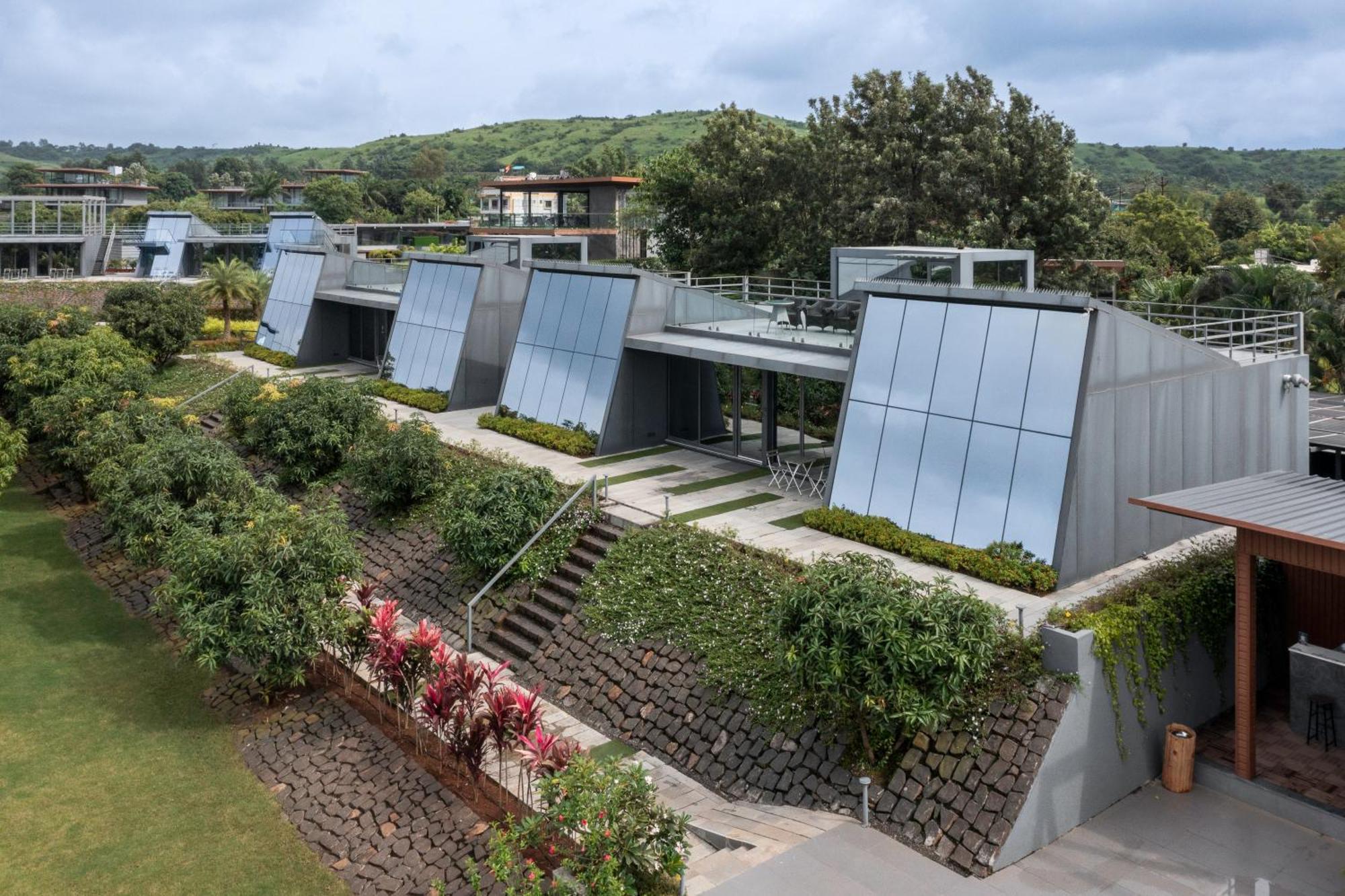 Hotel Beyond By Sula Nashik Exterior foto